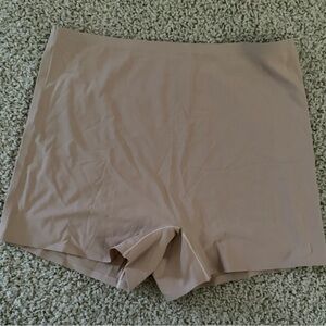 Women's Seamless Shapewear Shorts - Nude